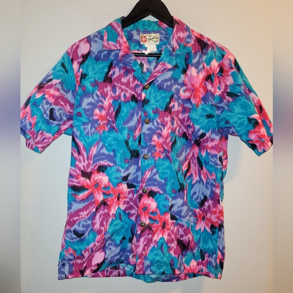 🌺 Hilo Hattie Hawaiian Print Men's Button Down Notch Collar Shirt Floral Print - Picture 1 of 7